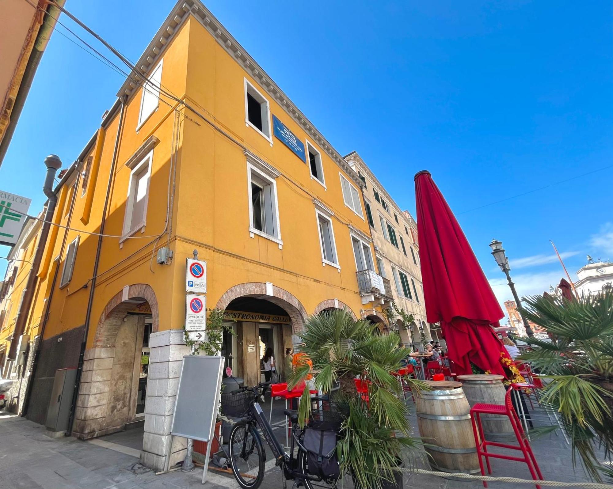 Airoldi Palace Apartment Chioggia Exterior foto